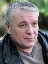 Александр Дюмин