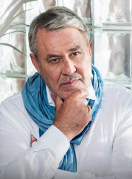 Владислав Медяник
